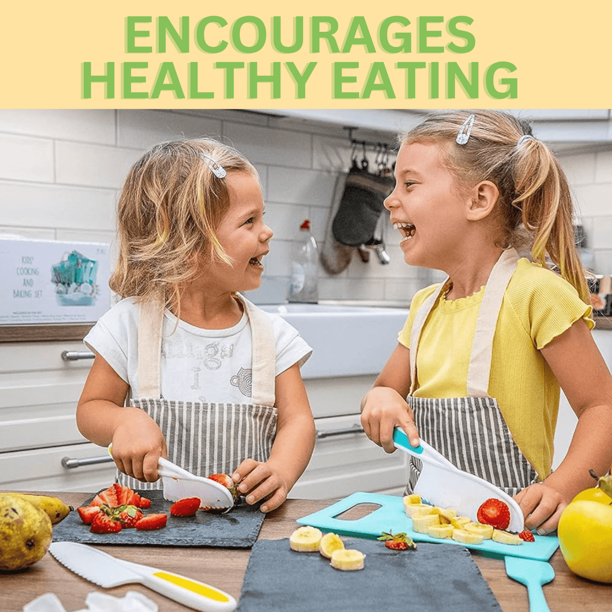 LOUKA Little Chef Kitchen Set